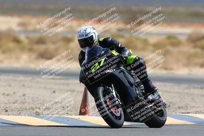 media/Mar-13-2022-SoCal Trackdays (Sun) [[112cf61d7e]]/Turn 4 (145pm)/